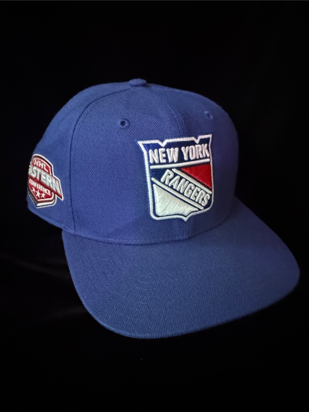 NEW YORK RANGERS '47
Blue Sure Shot Captain Snapback